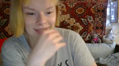 Elis online show from July 22, 11:22 am