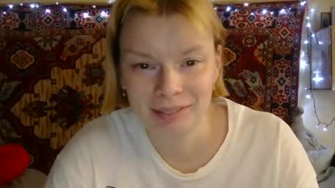 Elis online show from August 3, 11:16 am
