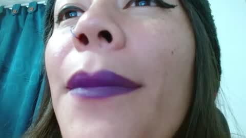 Miss Evoleth online show from July 22, 7:31 am
