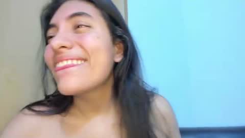 miss_eylens online show from July 23, 1:58 am