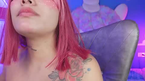 Keisi online show from February 19, 7:24 pm