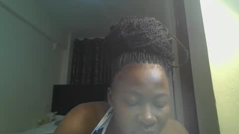 Miss Kiarrafit online show from November 26, 3:24 pm