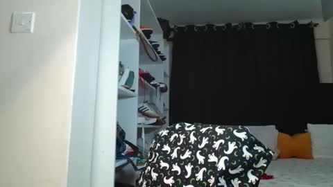 Miss Kiarrafit online show from March 9, 6:16 am