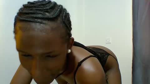 kiki online show from October 26, 8:54 am