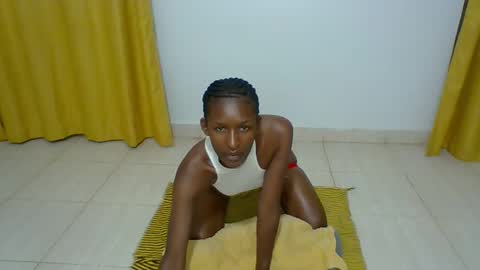 Snapshot of miss_kiki7 chatting on October 14, 5:48 pm kiki online show from October 14, 5:48 pm