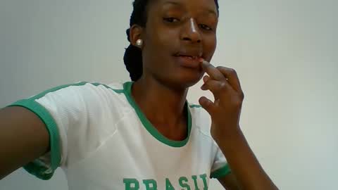Snapshot of miss_kiki7 chatting on October 6, 6:30 am kiki online show from October 6, 6:30 am