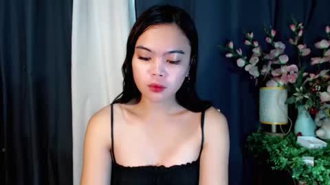 miss_kyrstyn online show from November 5, 7:35 am