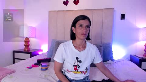 miss_milf_ online show from March 16, 7:29 pm
