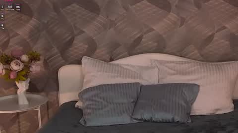 Nicole online show from August 2, 11:19 pm