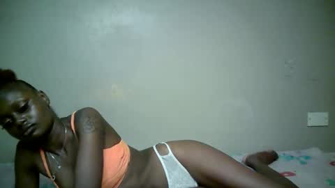 miss_pretty1 online show from March 5, 7:37 am