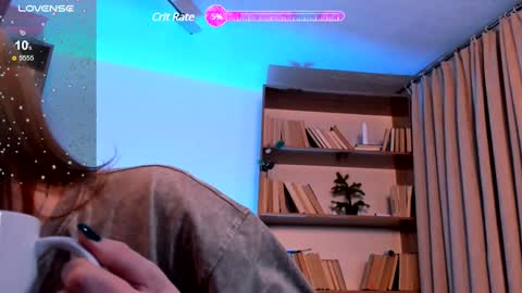 Snapshot of miss_redfox chatting on January 11, 2:20 am Margo online show from January 11, 2:20 am