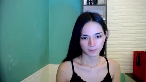 Rona  online show from May 4, 3:32 am