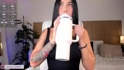 Snapshot of miss_soffy chatting on October 7, 9:41 pm Sofia Alvarez online show from October 7, 9:41 pm