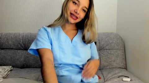 Miss Taniac online show from May 7, 2:16 am
