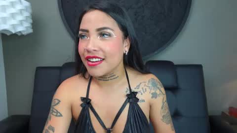 Vaiolette online show from November 1, 11:36 am