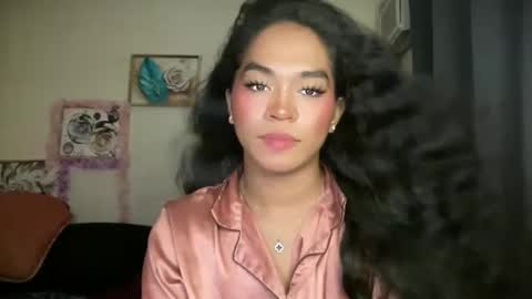 miss_veron_xoxo online show from February 14, 11:56 am