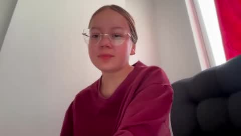 Ameliahs online show from February 25, 11:31 am