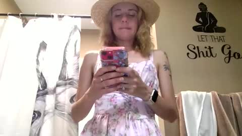 MissEeva online show from May 11, 2:35 am