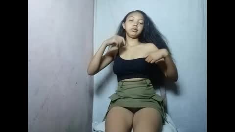 MadagascarQueen online show from April 29, 10:37 pm