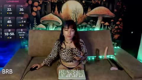 Snapshot of missfungi chatting on October 1, 1:21 am Luna online show from October 1, 1:21 am
