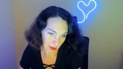 Snapshot of misskristyyy chatting on October 16, 12:30 pm Christina online show from October 16, 12:30 pm
