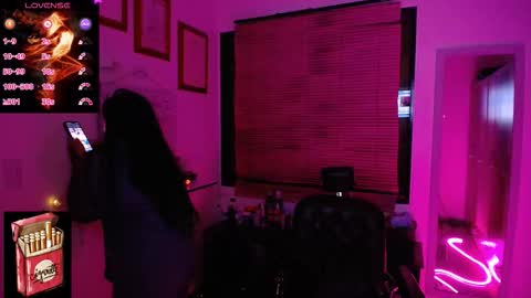 LanaLul  online show from November 1, 3:32 am