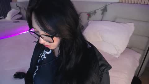 Miss Loise online show from December 20, 6:17 am