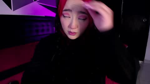 Snapshot of missloise chatting on February 5, 11:02 am Miss Loise online show from February 5, 11:02 am