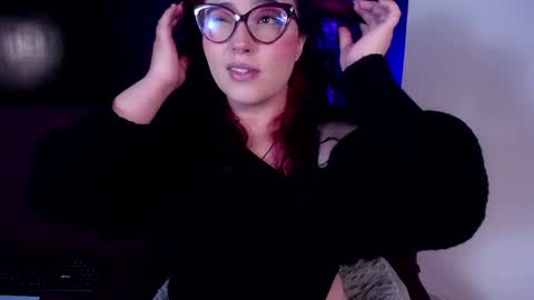 Snapshot of missloise chatting on December 29, 12:45 pm Miss Loise online show from December 29, 12:45 pm