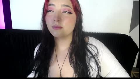 Snapshot of missloise chatting on January 21, 12:50 pm Miss Loise online show from January 21, 12:50 pm