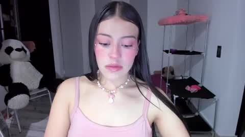 Snapshot of missloren333 chatting on January 8, 7:55 am missloren333 online show from January 8, 7:55 am