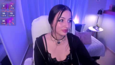 i am lyn online show from March 17, 4:16 am