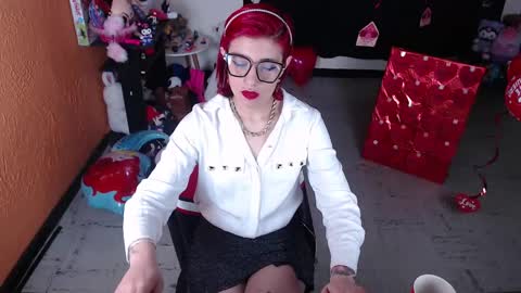 Snapshot of missmia2 chatting on February 19, 1:28 pm Miss Mia online show from February 19, 1:28 pm