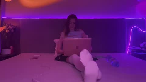 missmiroslava online show from February 13, 4:41 pm