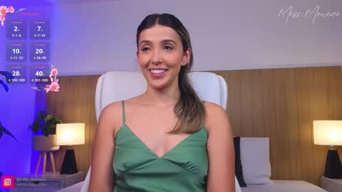 Snapshot of missmonaco chatting on February 18, 12:26 am Emma Rivera online show from February 18, 12:26 am