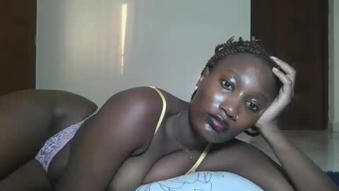 pretty gal online show from November 15, 2:18 pm