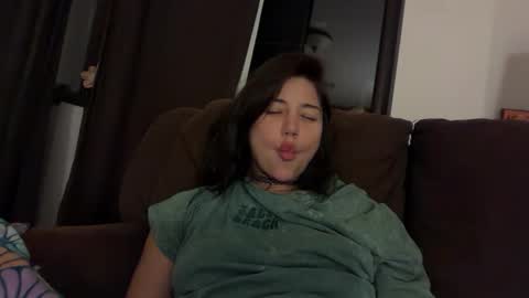 Snapshot of misssquirrtel chatting on October 30, 12:13 am misssquirrtel online show from October 30, 12:13 am