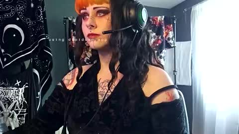 Snapshot of missxdeville chatting on September 21, 3:32 pm MissXDeville online show from September 21, 3:32 pm