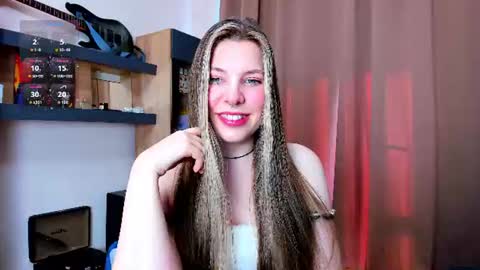 Anya online show from June 22, 4:04 pm