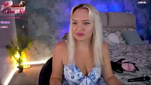missyymarty online show from July 17, 7:02 am