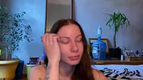 Snapshot of misszlataa chatting on October 23, 9:48 am Zlata online show from October 23, 9:48 am