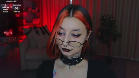 Marcelline online show from June 10, 2:33 am