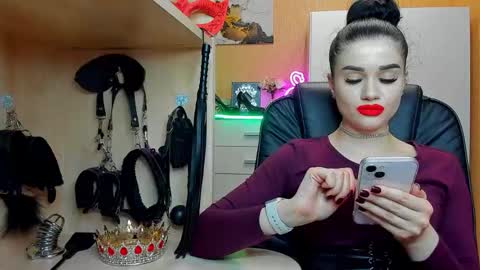 Mistress Kristi online show from March 19, 10:14 pm