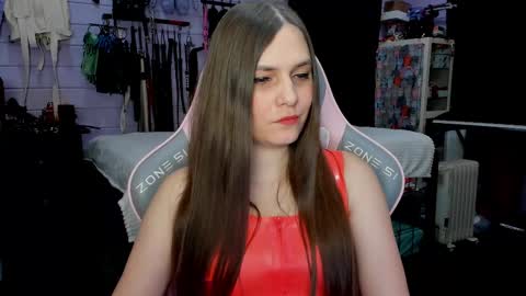 Snapshot of mistress_priest chatting on March 1, 6:21 pm Dirty Priest and Ivi online show from March 1, 6:21 pm