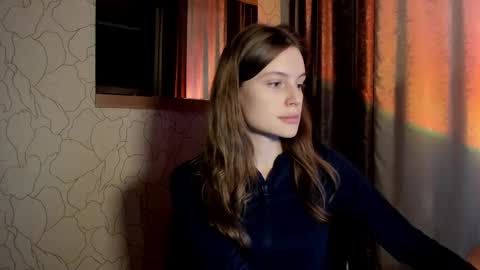 Snapshot of mistresselizy chatting on March 5, 2:23 pm mistresselizy online show from March 5, 2:23 pm