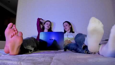 Snapshot of mistresselizy chatting on January 25, 1:35 pm mistresselizy online show from January 25, 1:35 pm