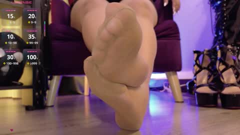 Jhadee online show from November 11, 9:34 pm