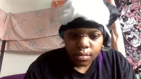 Snapshot of mistressmystii chatting on February 23, 2:03 am Mistress Mystii online show from February 23, 2:03 am