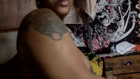 Snapshot of mistressmystii chatting on January 12, 6:28 am Mistress Mystii online show from January 12, 6:28 am