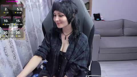misty_dark online show from July 28, 6:20 pm